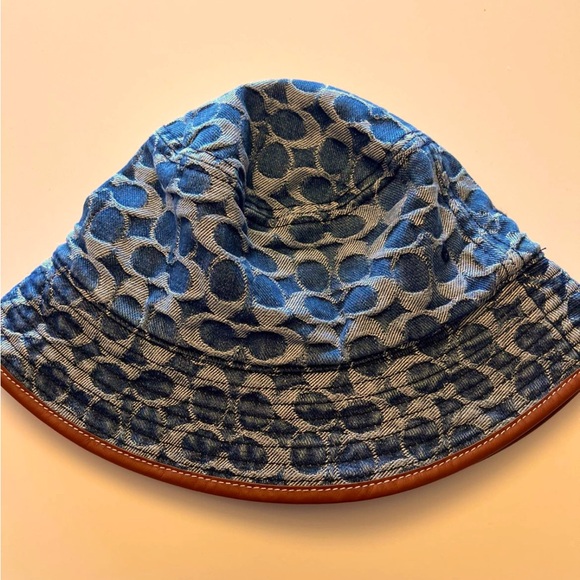 Coach denim bucket hat - Picture 1 of 2